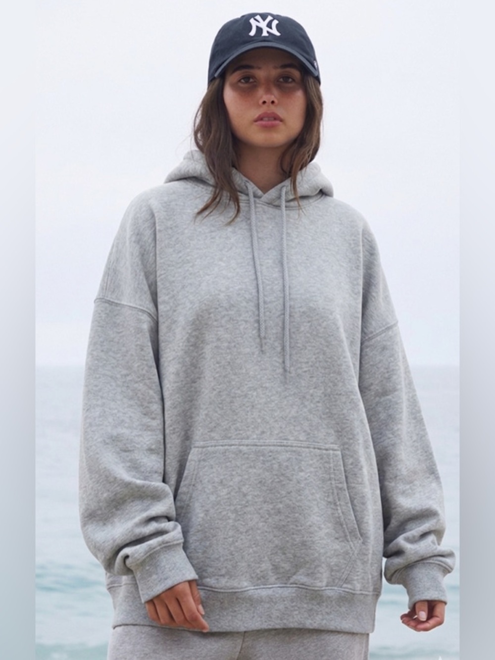 Brandy Melville NEW Christy Gray Oversized Hoodie - Picture 10 of 10